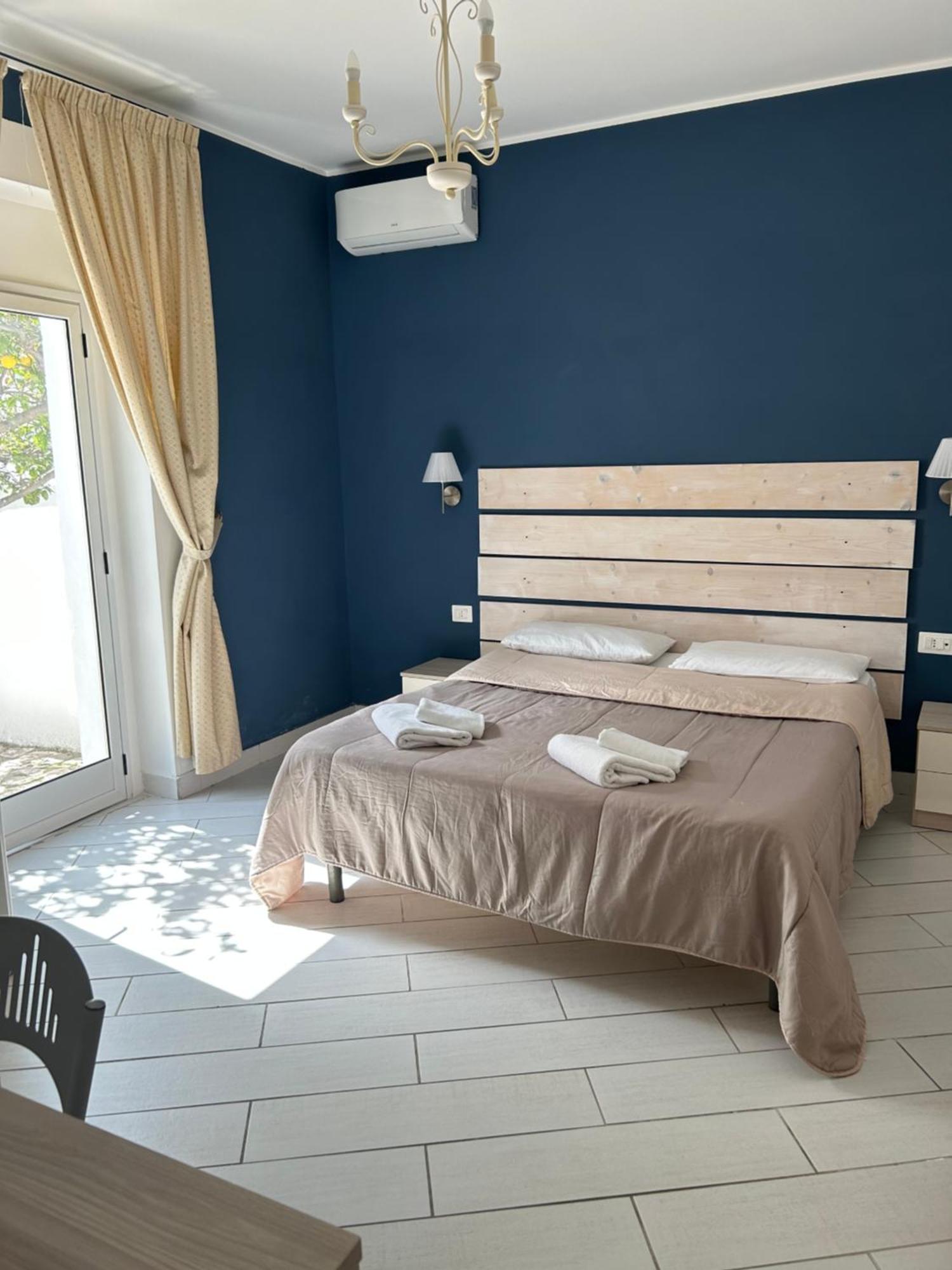 La Porta Del Mare Hotel Tropea Bagian luar foto